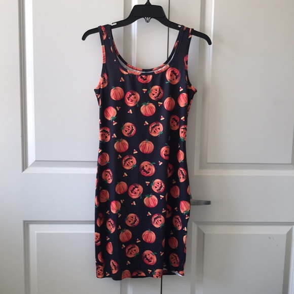 Halloween Dress - Picture 3 of 3